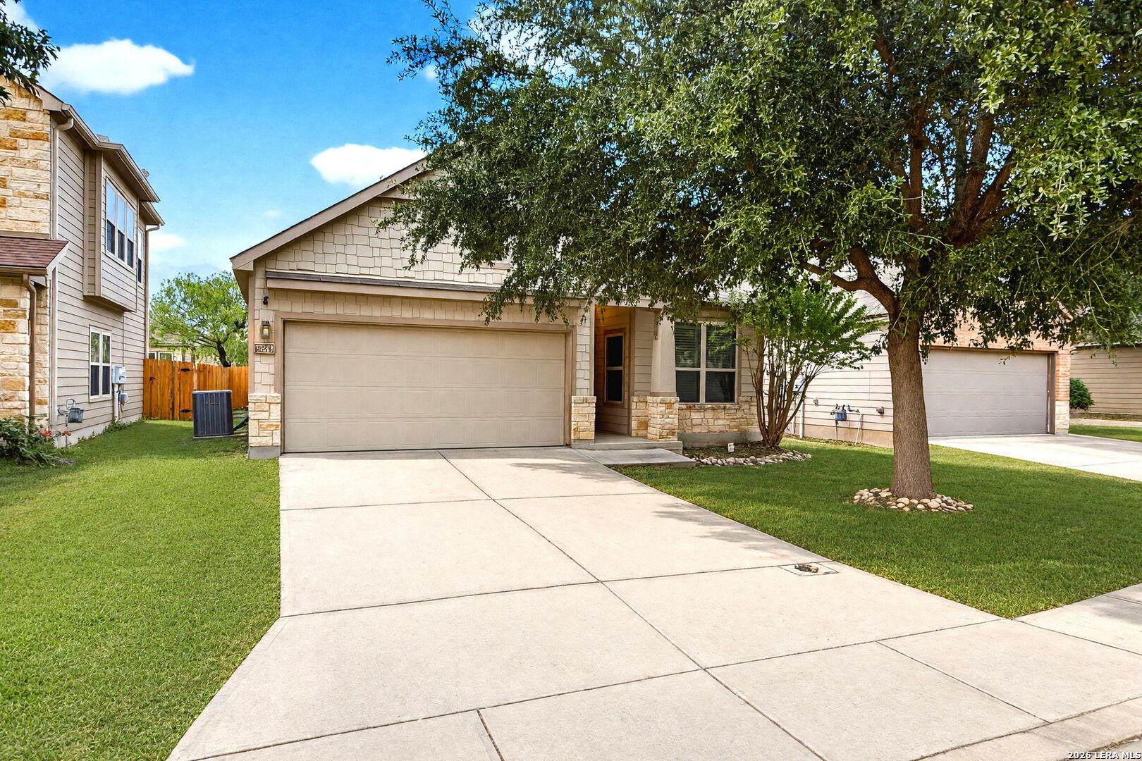 9127 HOGARTEN PARK, Converse, TX 78109