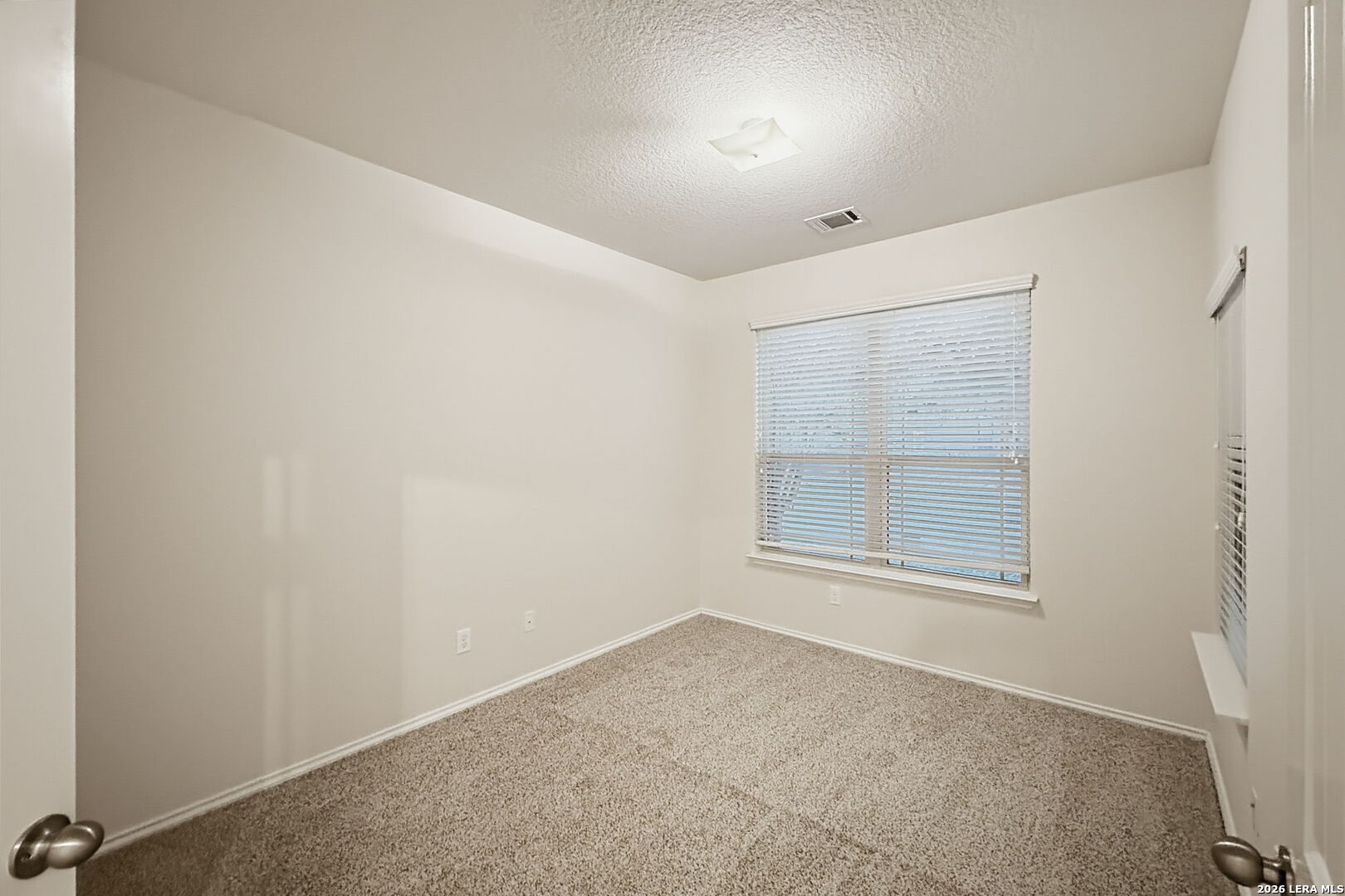9127 HOGARTEN PARK, Converse, TX 78109