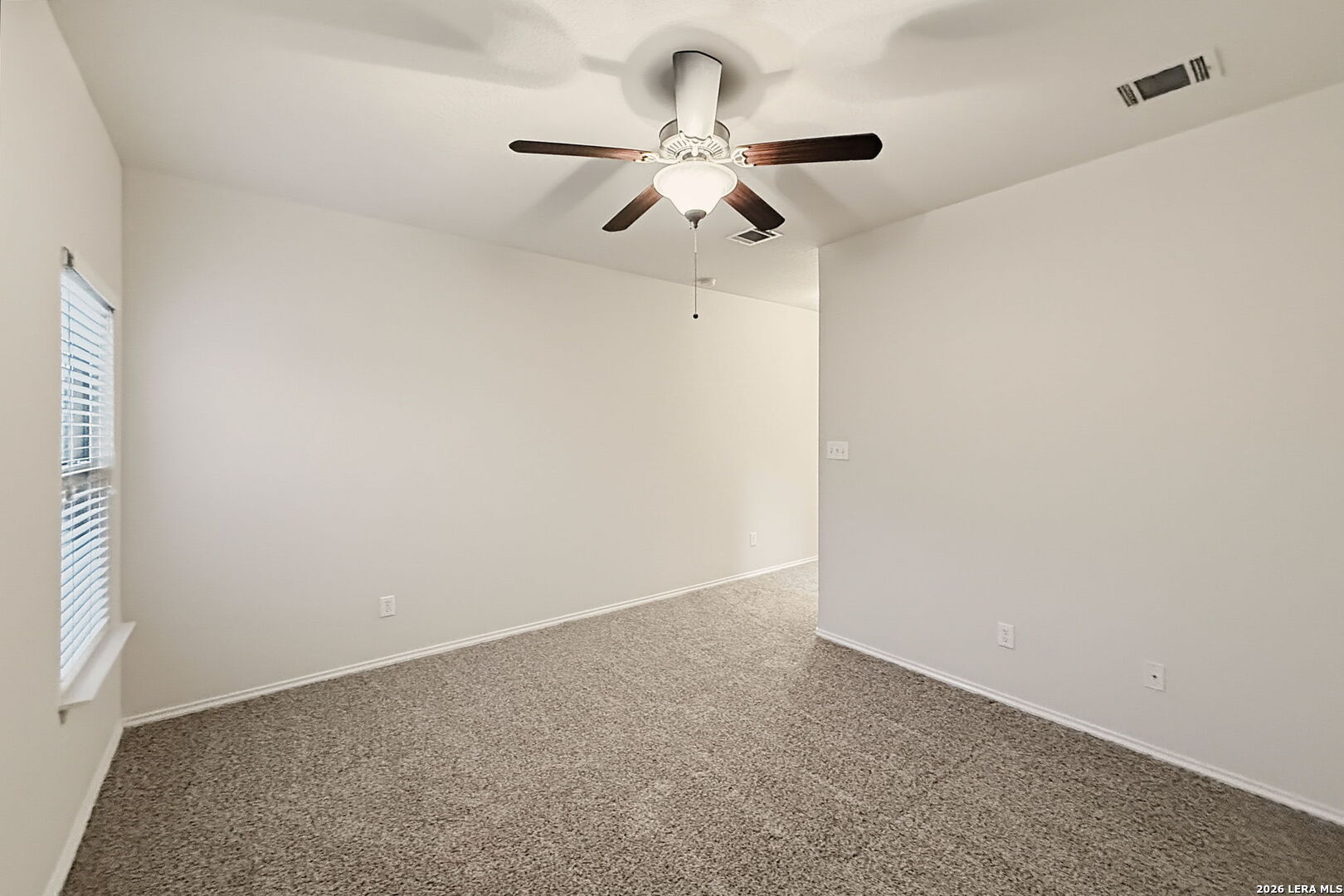 9127 HOGARTEN PARK, Converse, TX 78109