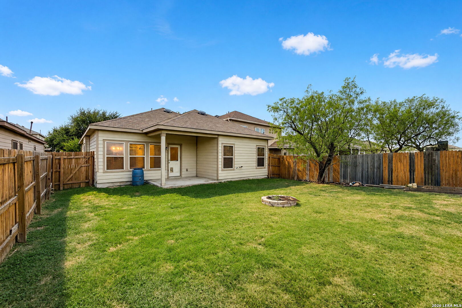 9127 HOGARTEN PARK, Converse, TX 78109