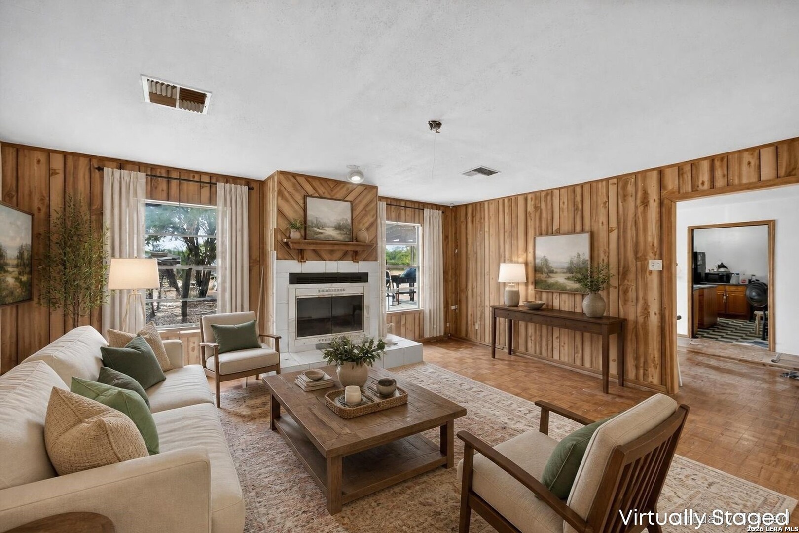 8545 Coughran Rd, Pleasanton, TX 78064