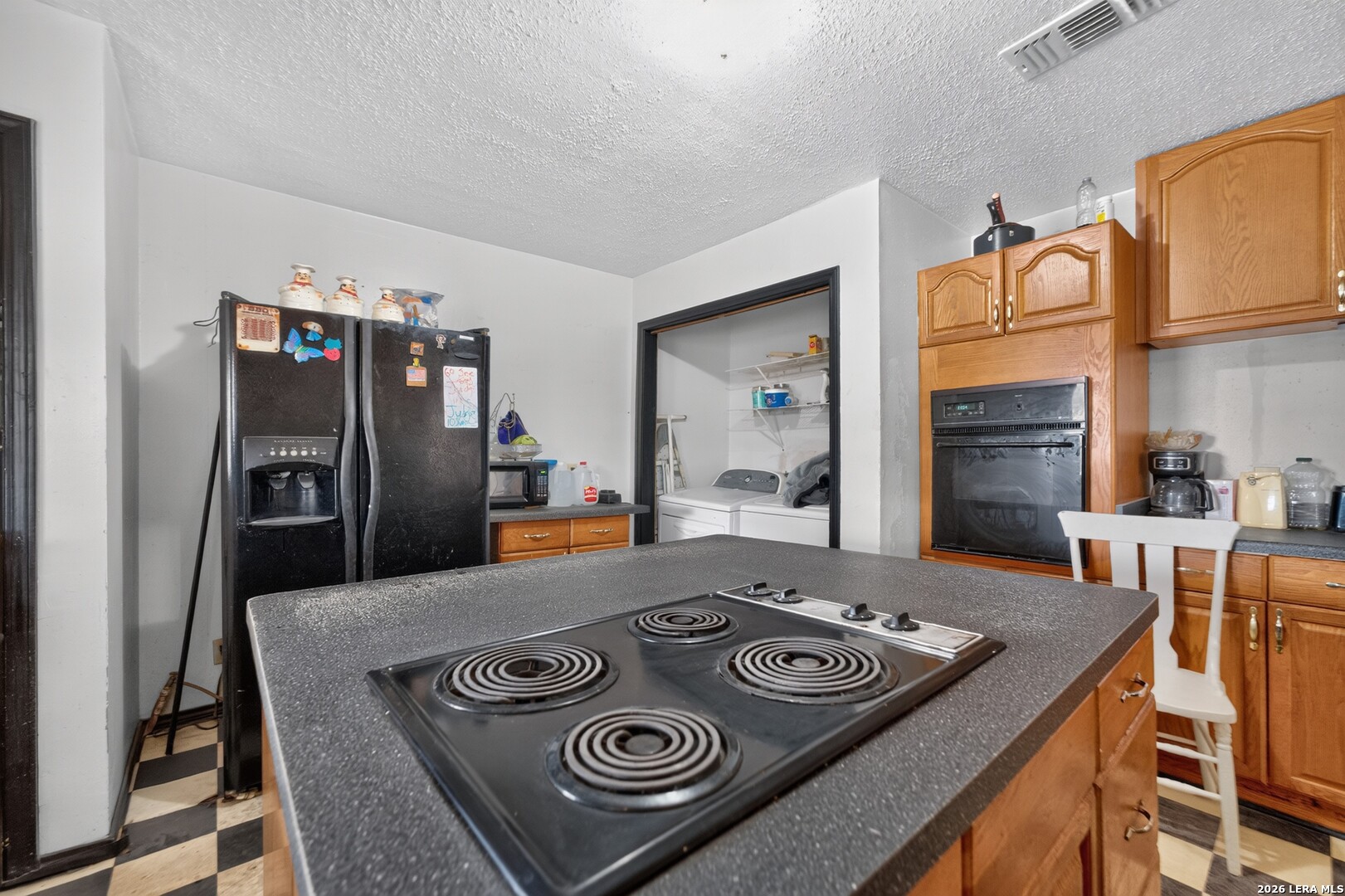 8545 Coughran Rd, Pleasanton, TX 78064
