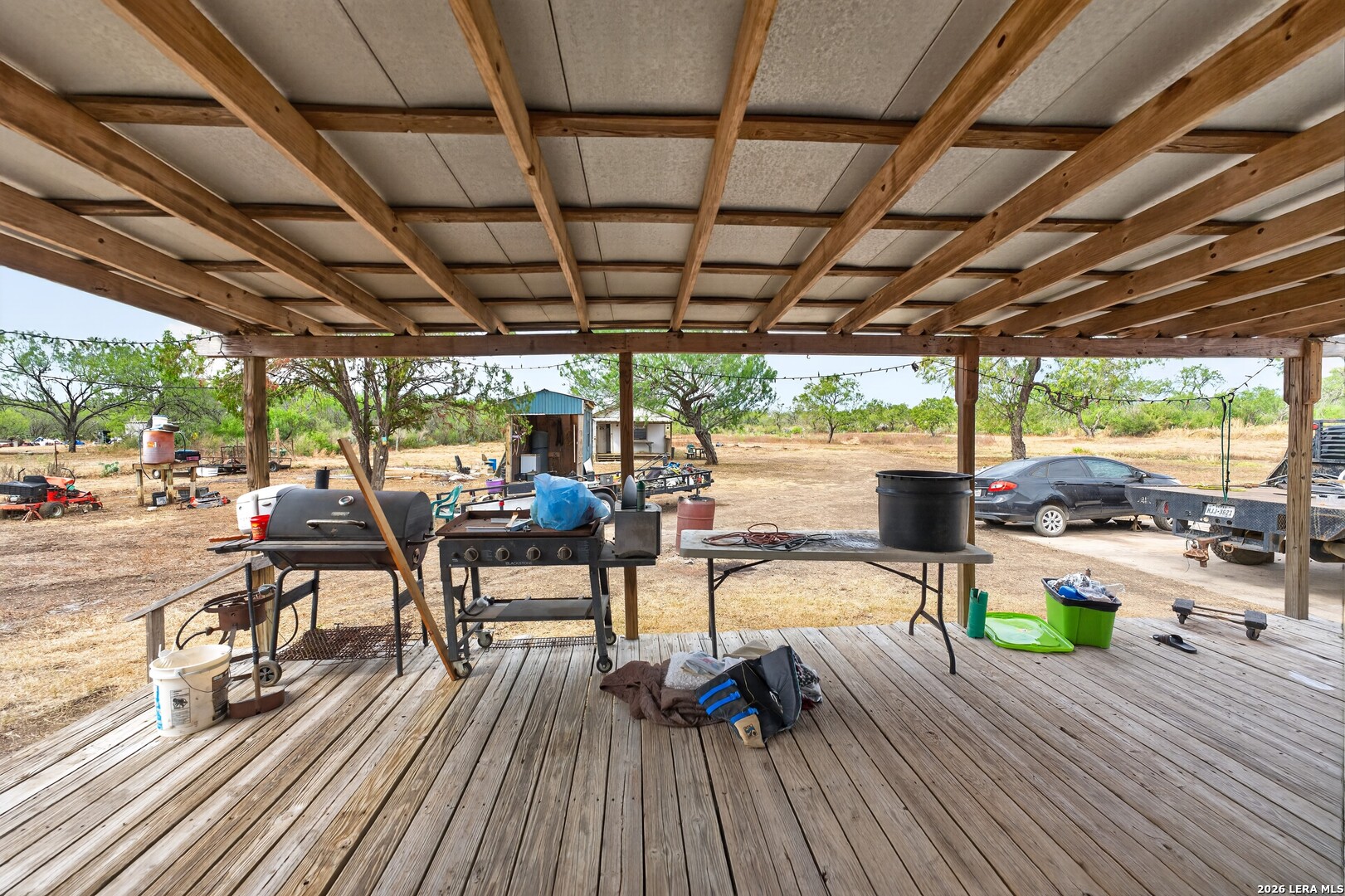 8545 Coughran Rd, Pleasanton, TX 78064