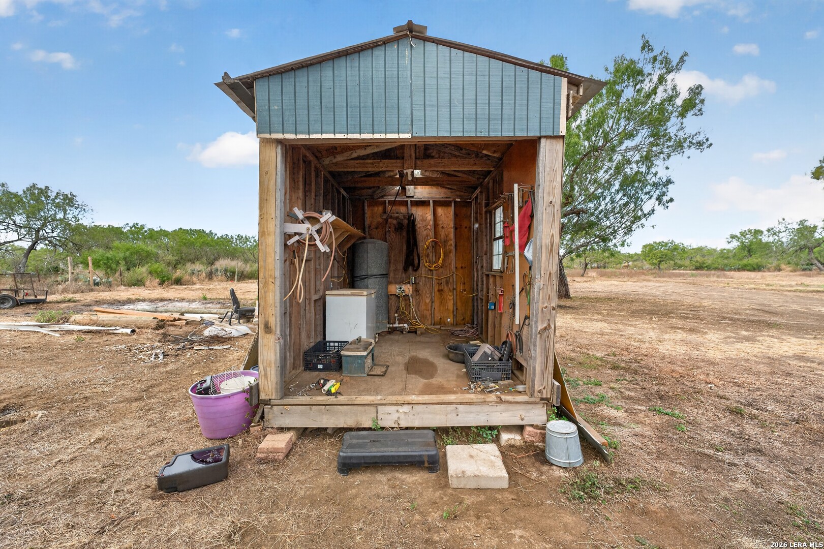 8545 Coughran Rd, Pleasanton, TX 78064