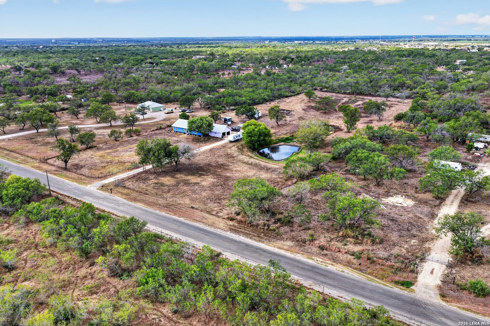 8545 Coughran Rd, Pleasanton, TX 78064