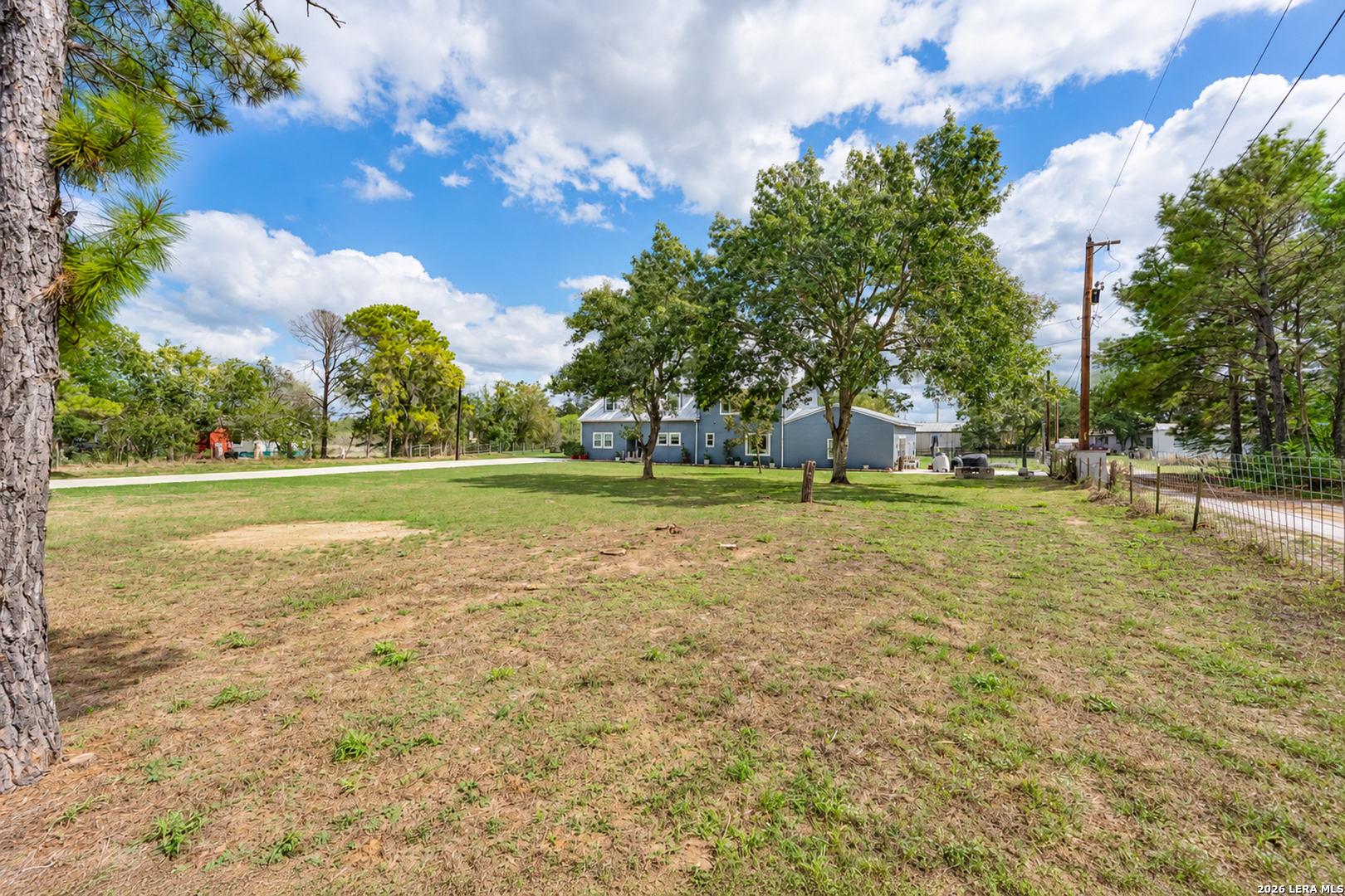 9658 S Foster Rd, San Antonio, TX 78222