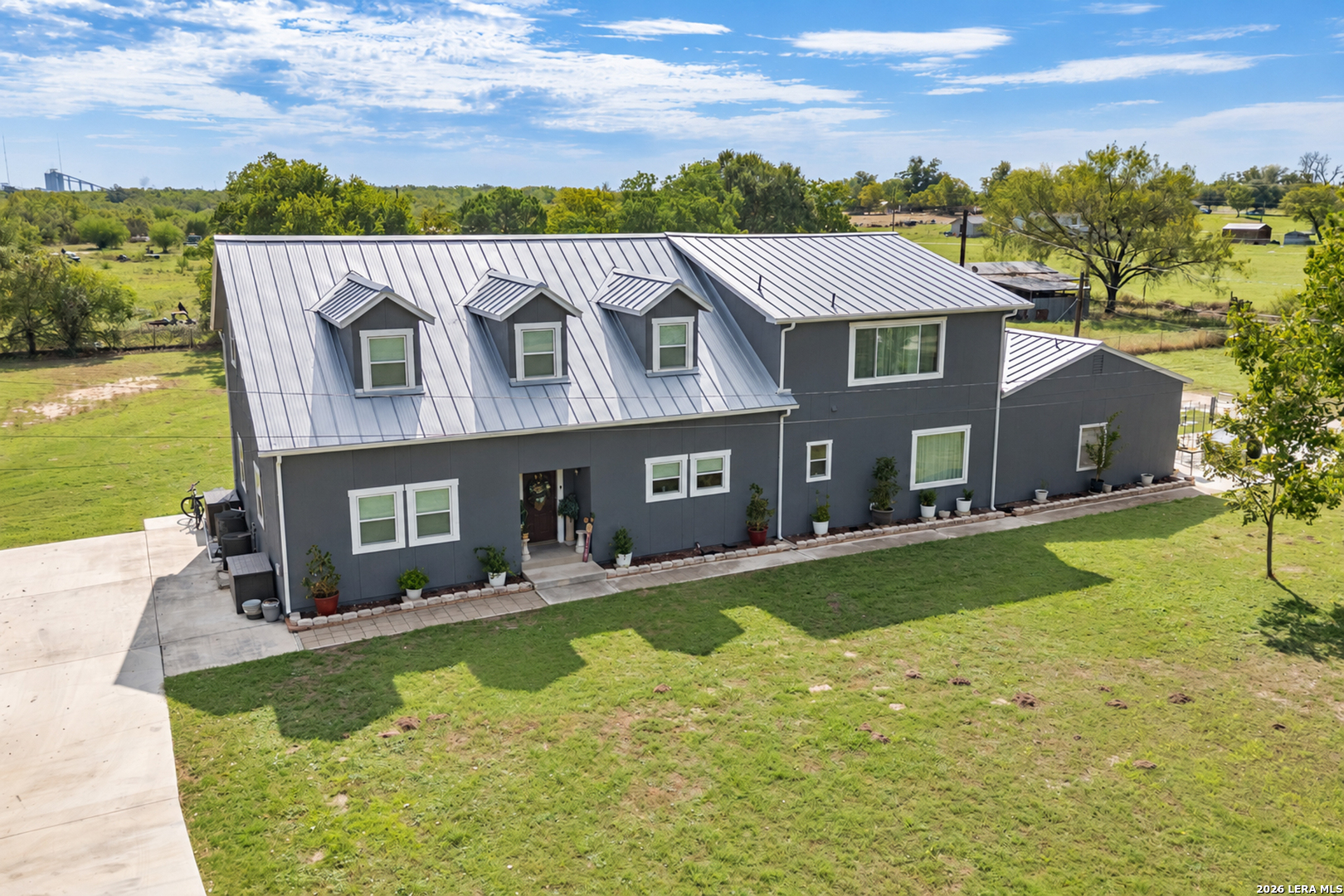 Property photo for 9658 S Foster Rd, San Antonio, TX