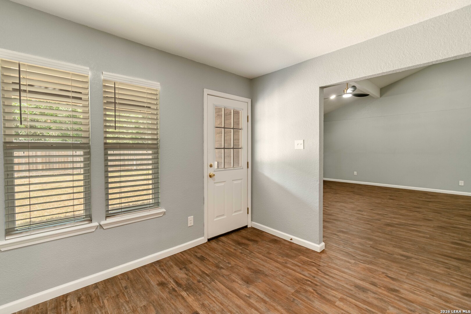 110 Wehring Ln, Aransas Pass, TX 78336