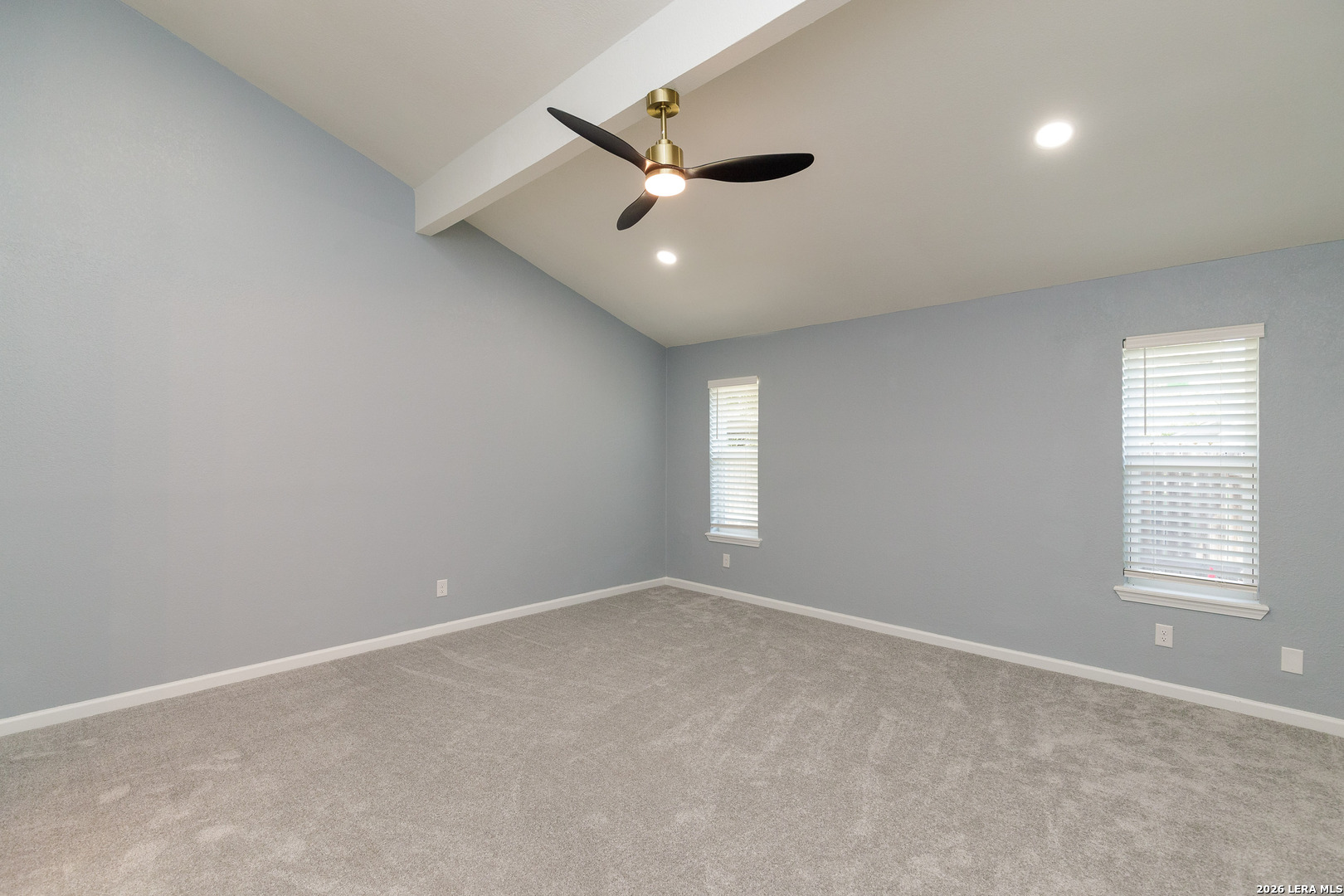 110 Wehring Ln, Aransas Pass, TX 78336
