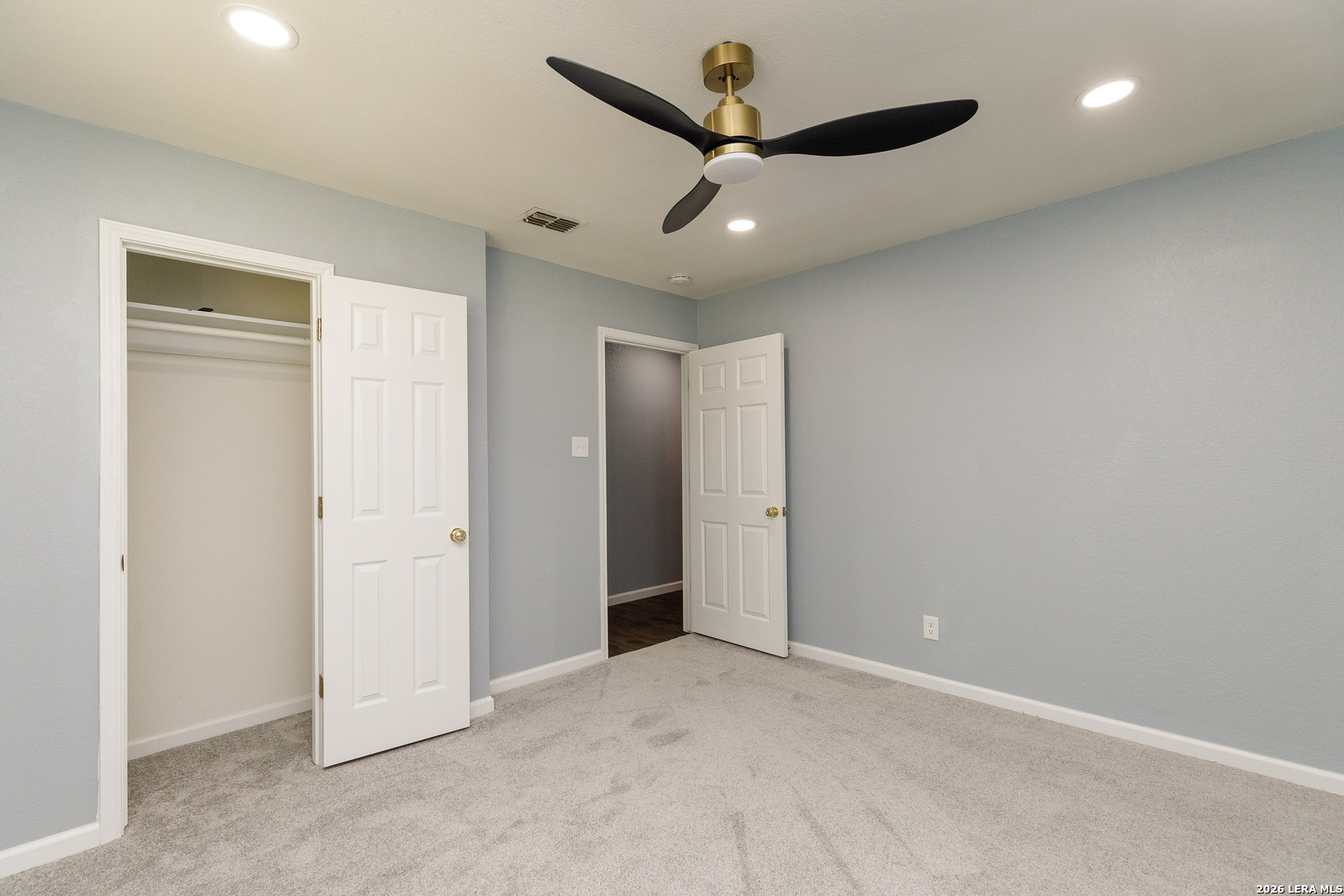 110 Wehring Ln, Aransas Pass, TX 78336