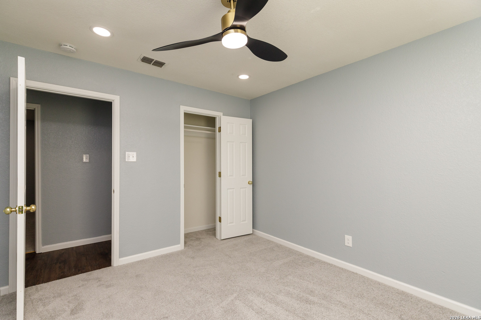 110 Wehring Ln, Aransas Pass, TX 78336