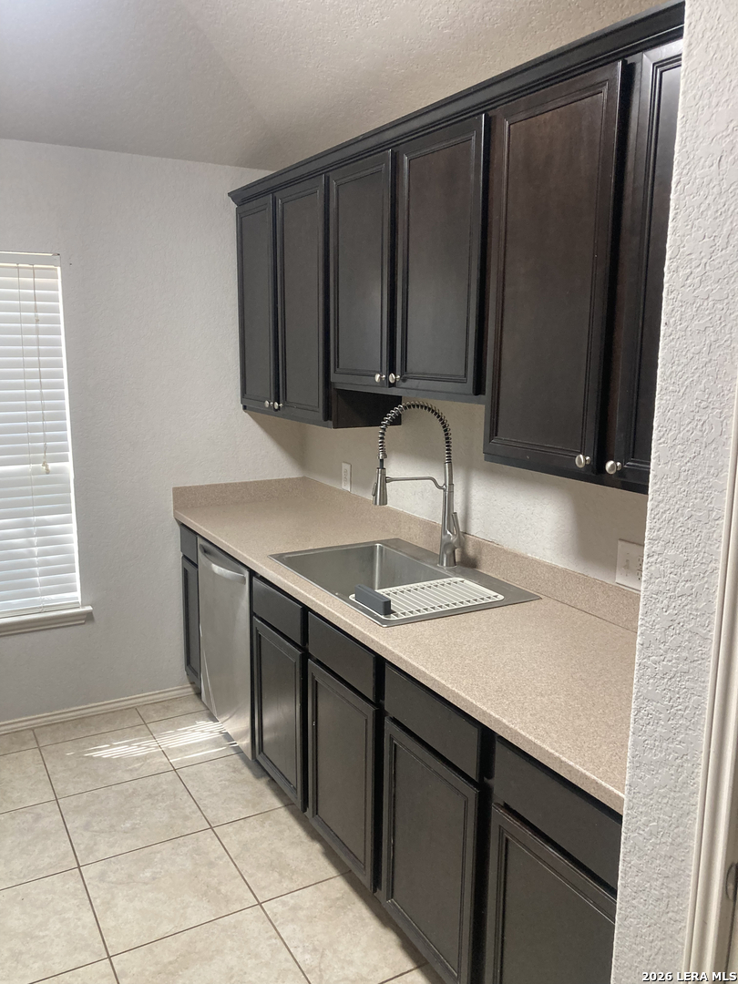 7142 Sunny Day, San Antonio, TX 78240