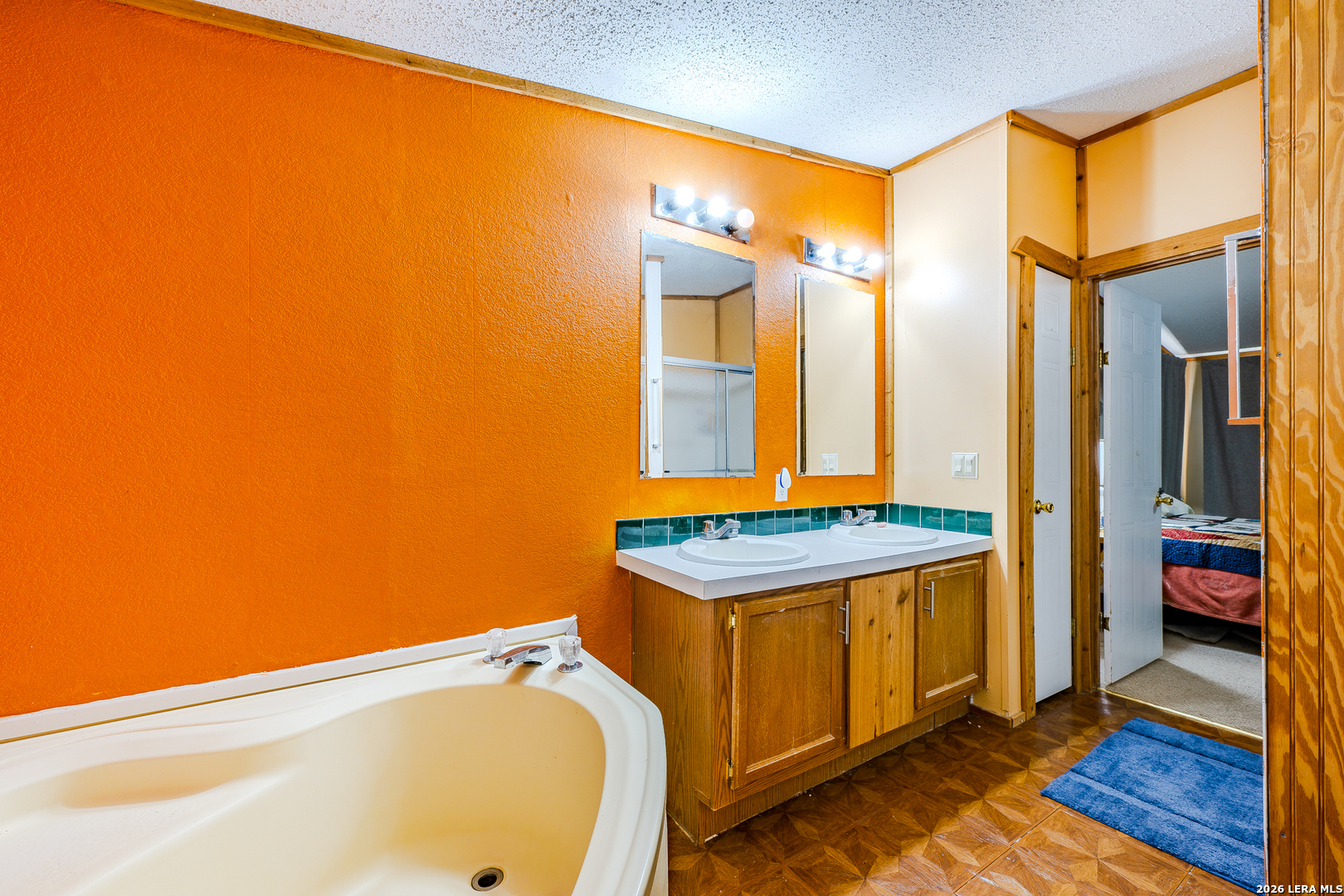 913 GREENWOOD VALLEY RANCH RD, Rocksprings, TX 78880