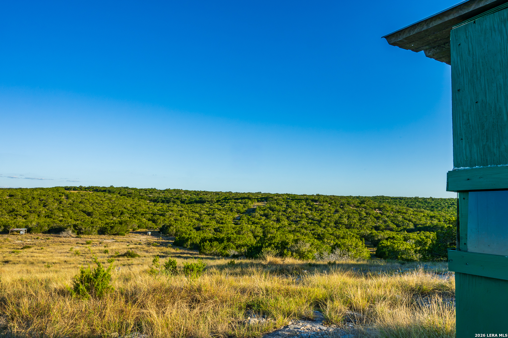 913 GREENWOOD VALLEY RANCH RD, Rocksprings, TX 78880
