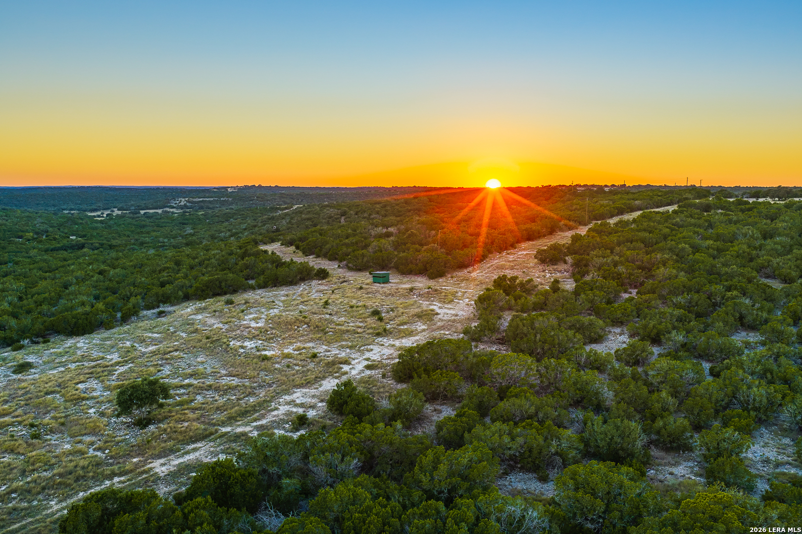 913 GREENWOOD VALLEY RANCH RD, Rocksprings, TX 78880