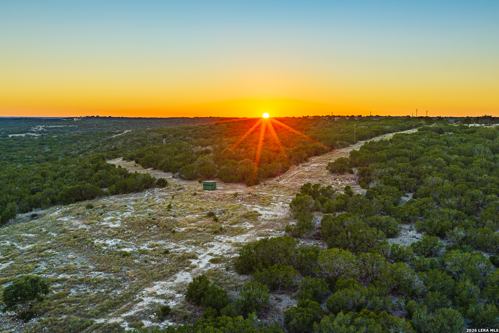 913 GREENWOOD VALLEY RANCH RD, Rocksprings, TX 78880