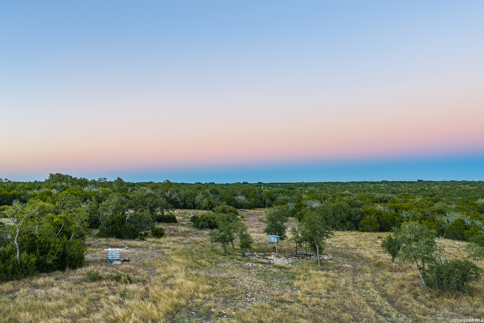 913 GREENWOOD VALLEY RANCH RD, Rocksprings, TX 78880