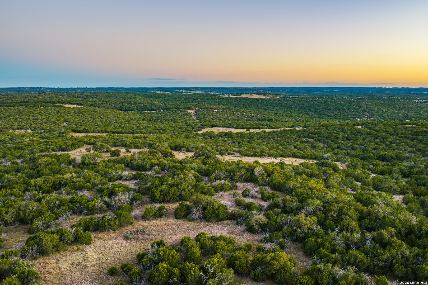 913 GREENWOOD VALLEY RANCH RD, Rocksprings, TX 78880