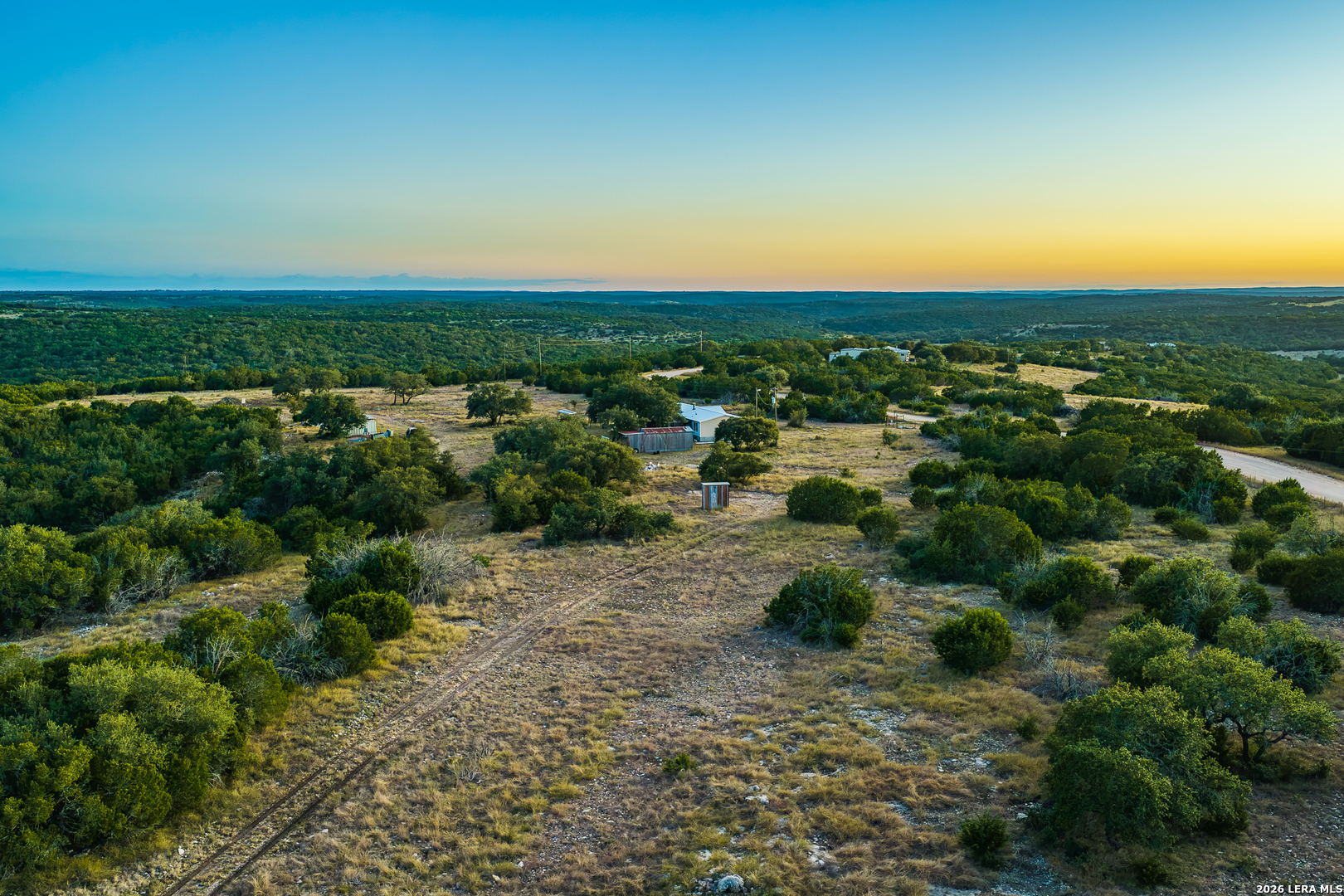 913 GREENWOOD VALLEY RANCH RD, Rocksprings, TX 78880