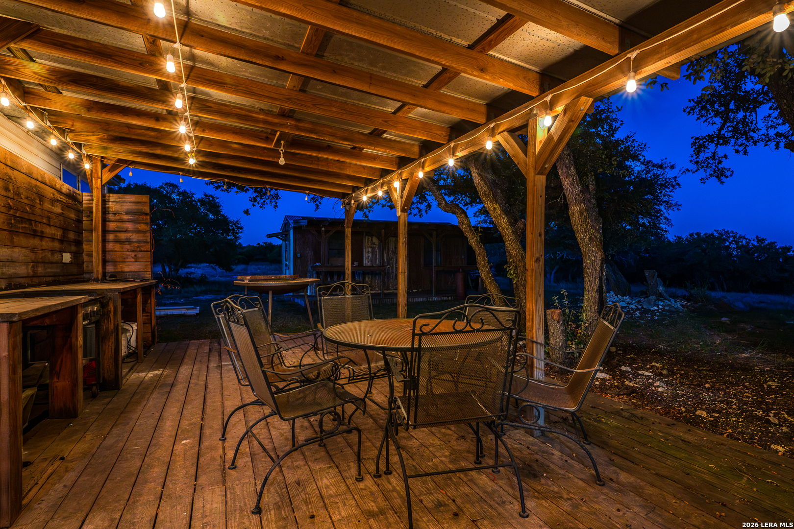 913 GREENWOOD VALLEY RANCH RD, Rocksprings, TX 78880