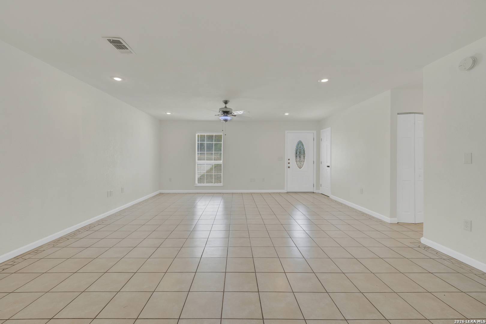 1140 BLUERIDGE DR, Canyon Lake, TX 78133