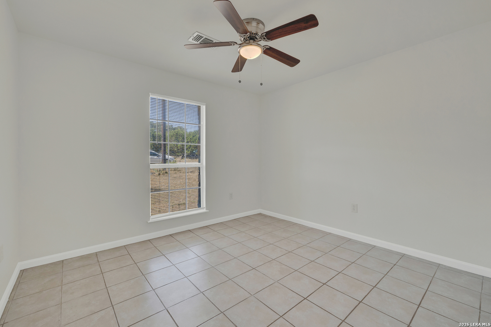 1140 BLUERIDGE DR, Canyon Lake, TX 78133