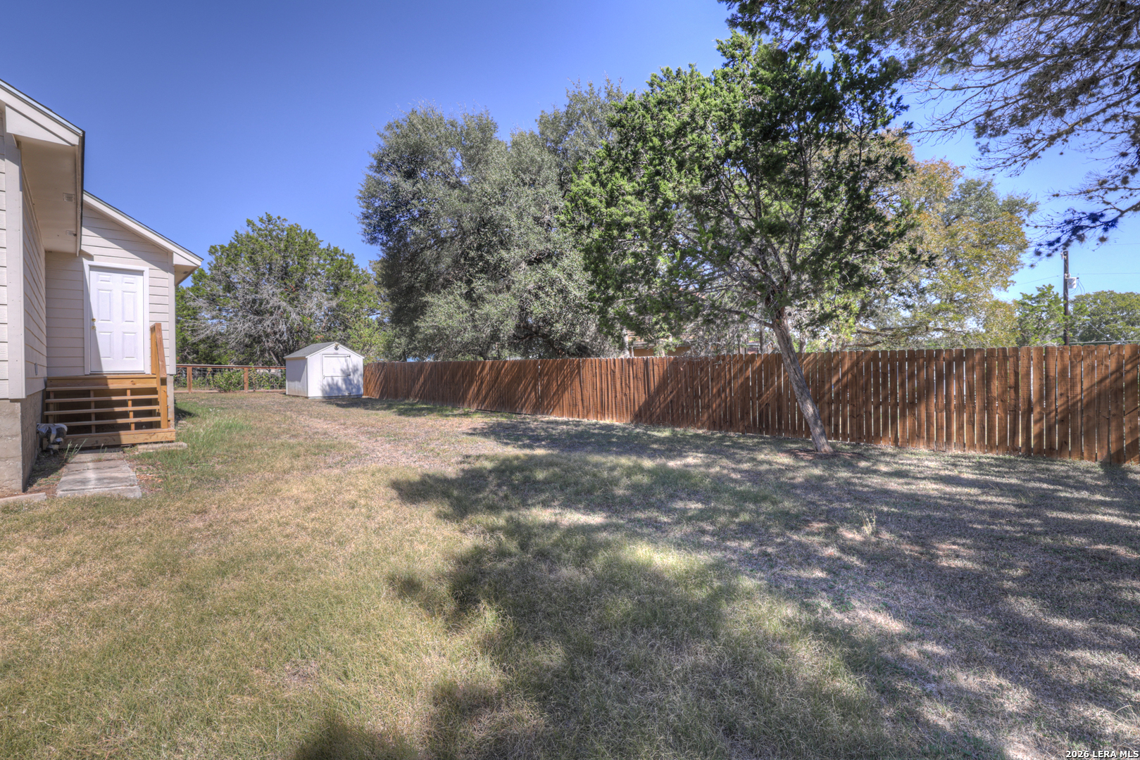 1140 BLUERIDGE DR, Canyon Lake, TX 78133