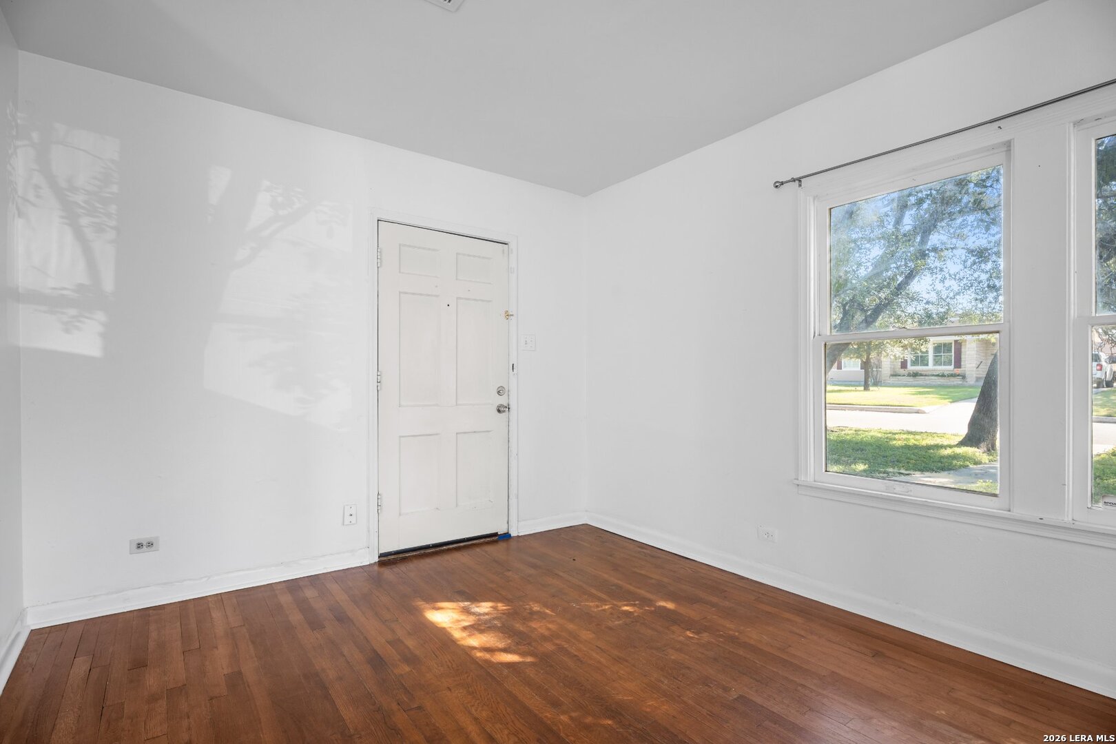 165 W MANDALAY DR, San Antonio, TX 78212