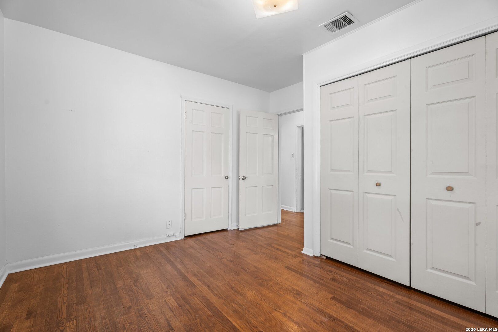 165 W MANDALAY DR, San Antonio, TX 78212