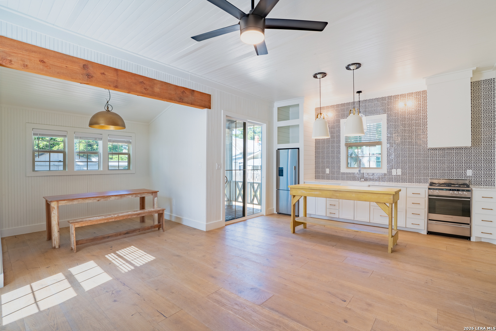 507 HIGH ST, Comfort, TX 78013