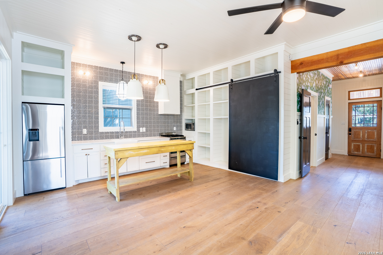 507 HIGH ST, Comfort, TX 78013