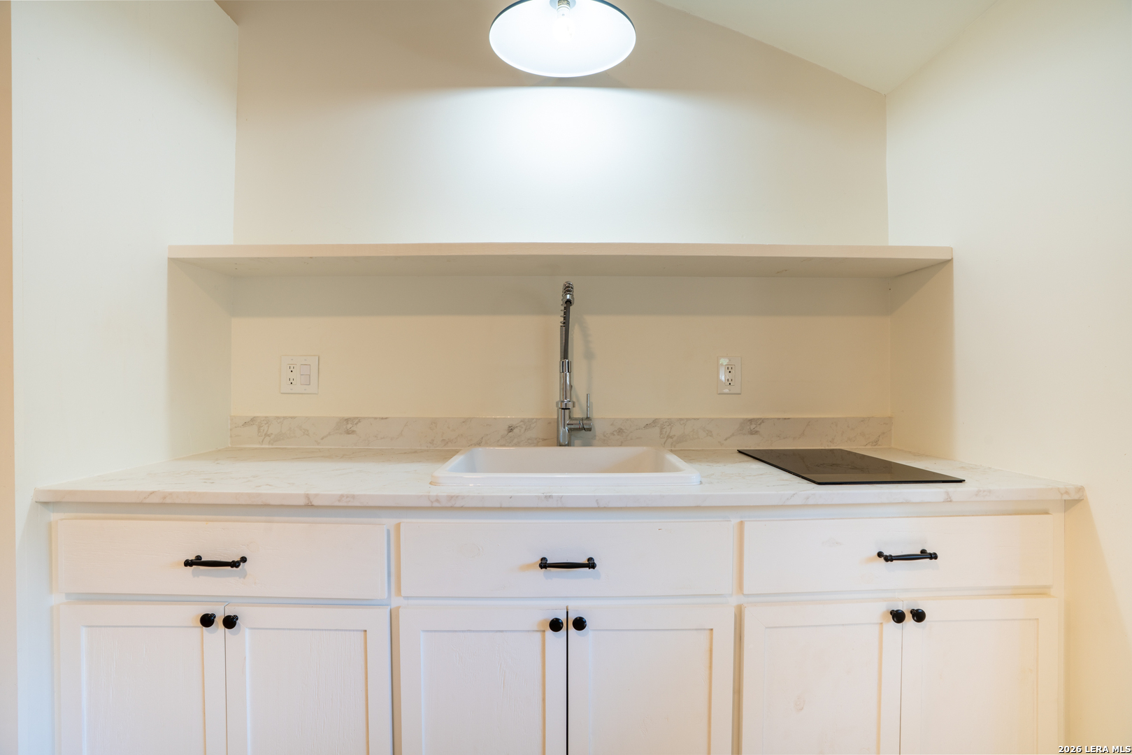 507 HIGH ST, Comfort, TX 78013