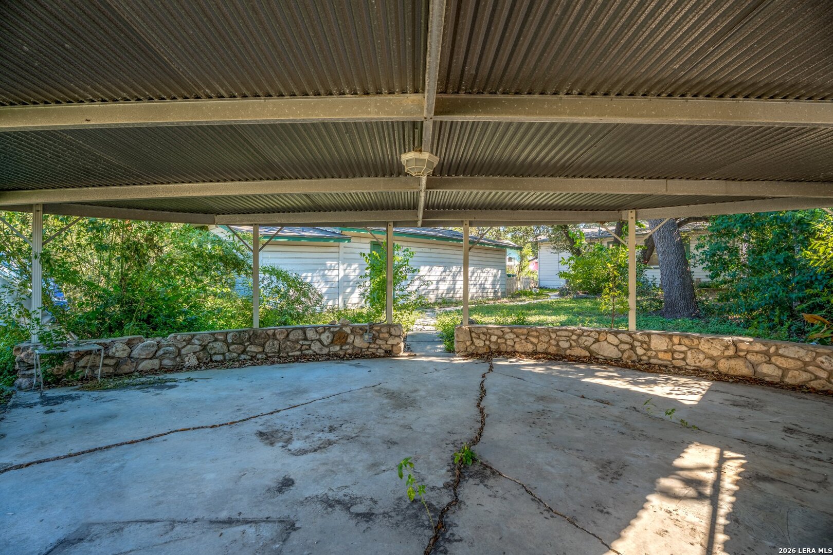 165 W MANDALAY DR, San Antonio, TX 78212