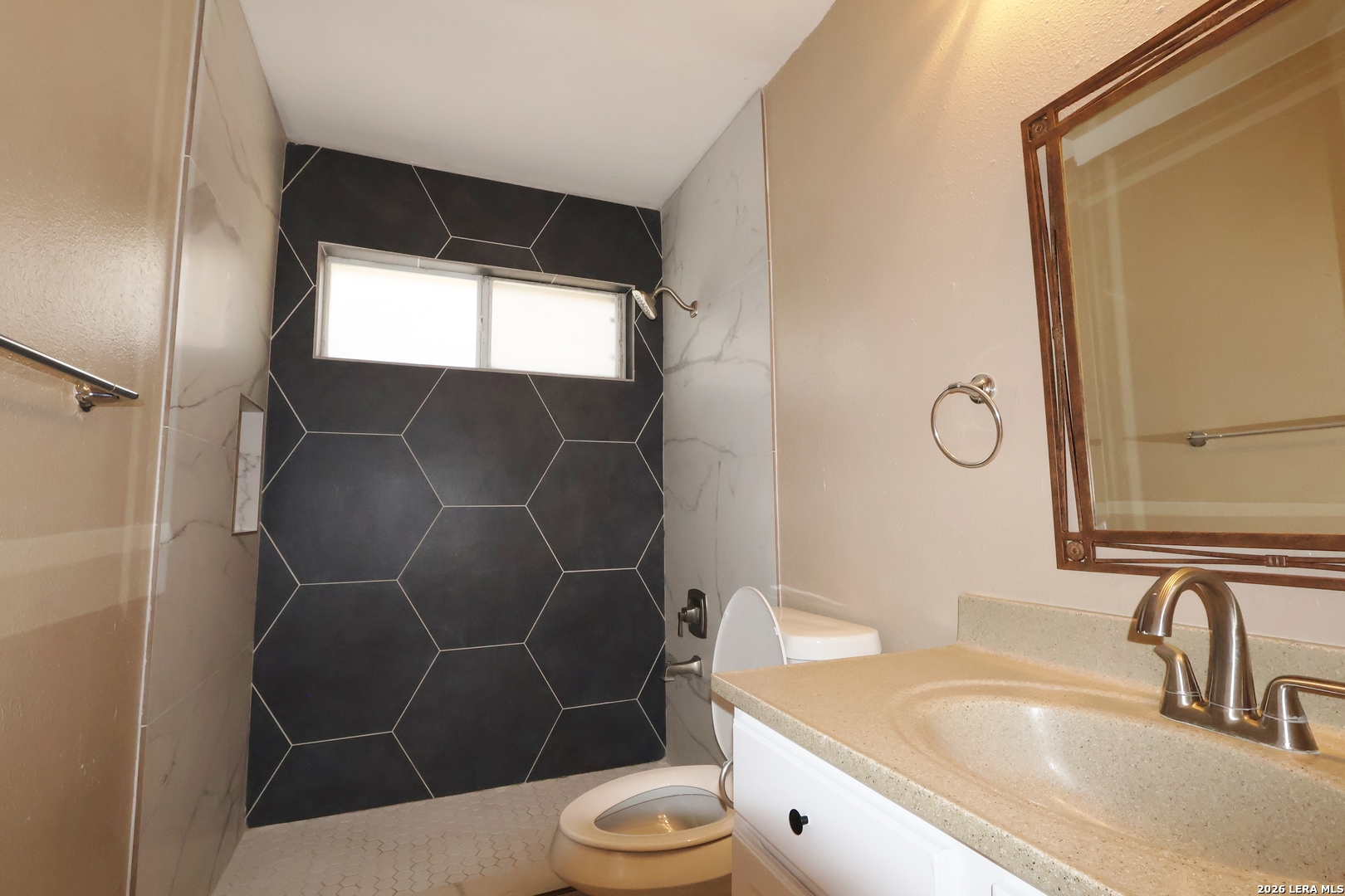9219 ENCINO VLG, San Antonio, TX 78250
