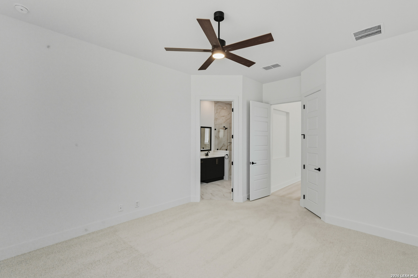 20675 Huebner Rd #509, photo 6
