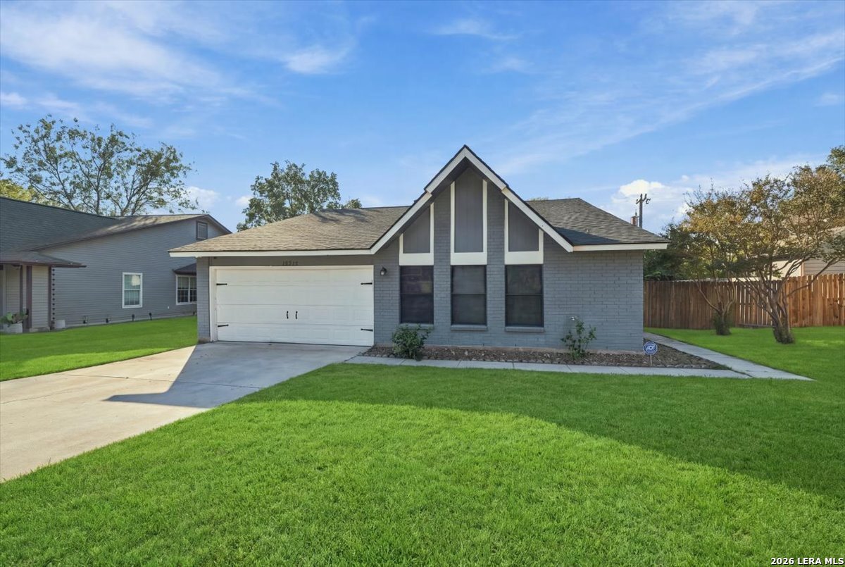 10315 COUNTRY BLF, San Antonio, TX 78240