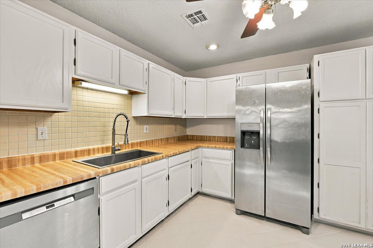 10315 COUNTRY BLF, San Antonio, TX 78240