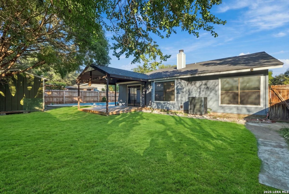 10315 COUNTRY BLF, San Antonio, TX 78240
