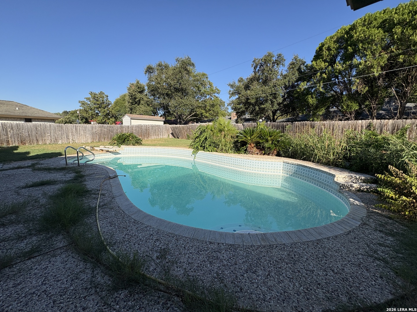 6015 WINDBLUFF DR, Windcrest, TX 78239