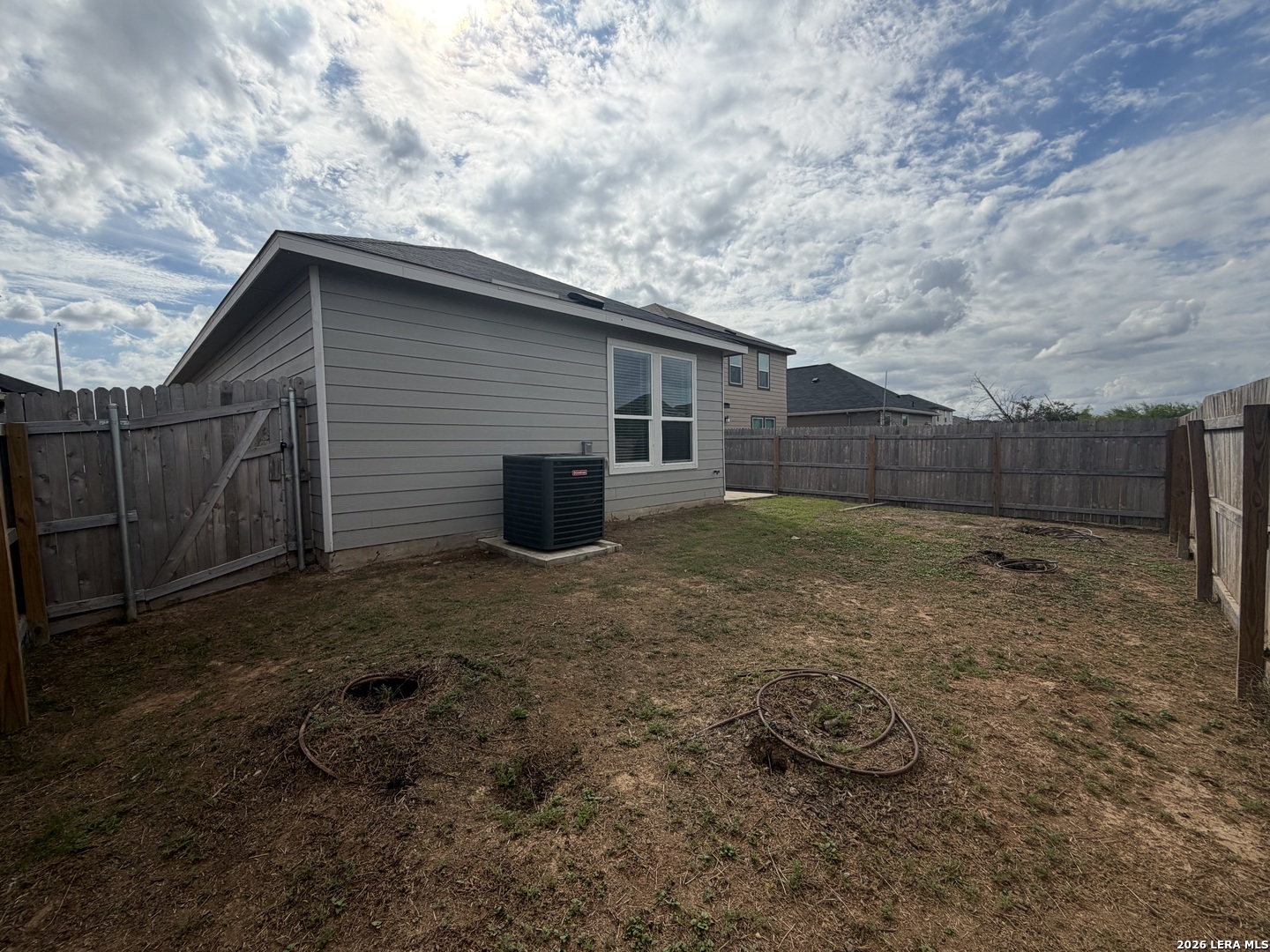 3359 OLD ALMONTE DR, San Antonio, TX 78224