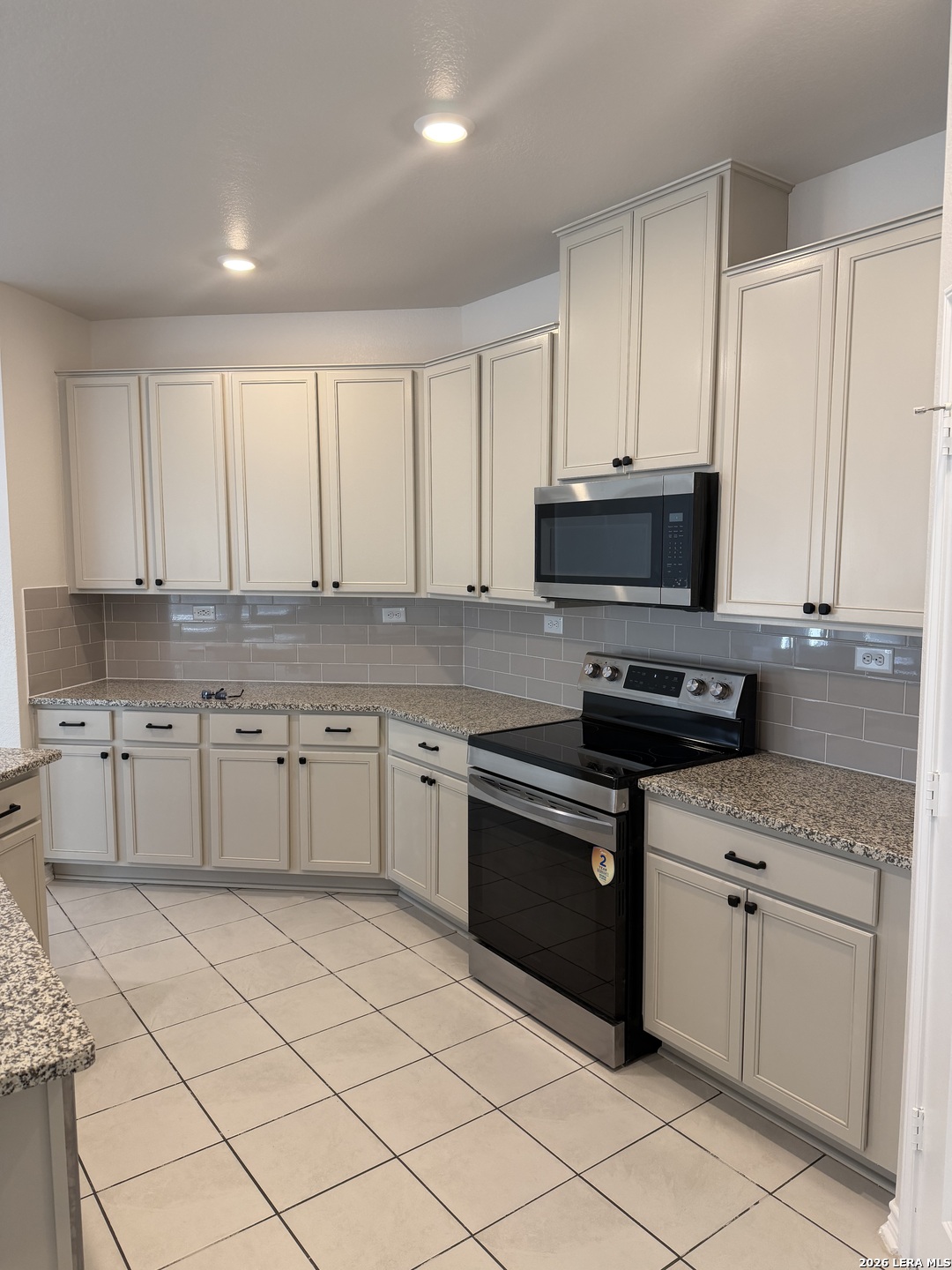 3359 OLD ALMONTE DR, San Antonio, TX 78224