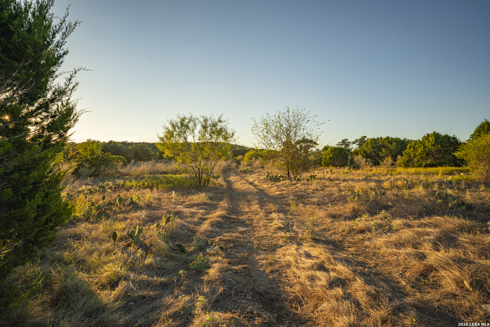 000 CR 265, Mico, TX 78056