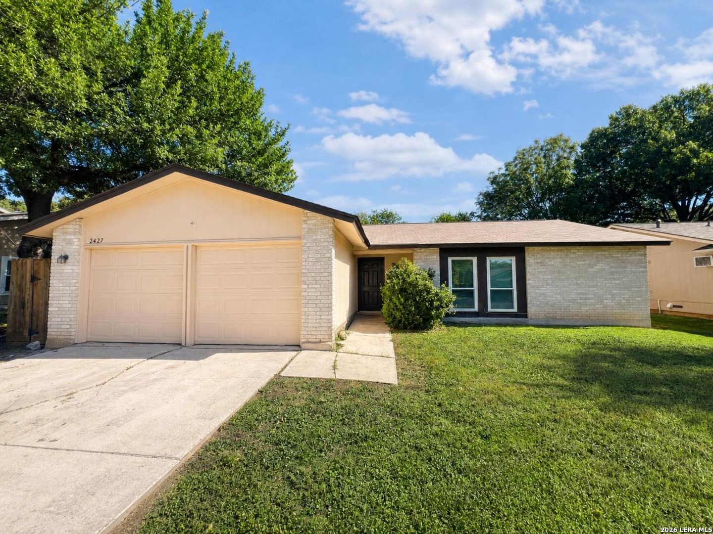 2427 FIELD WOOD, San Antonio, TX 78251