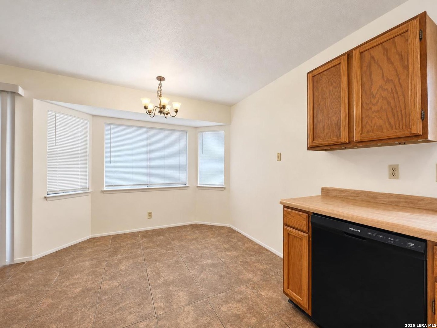 2427 FIELD WOOD, San Antonio, TX 78251
