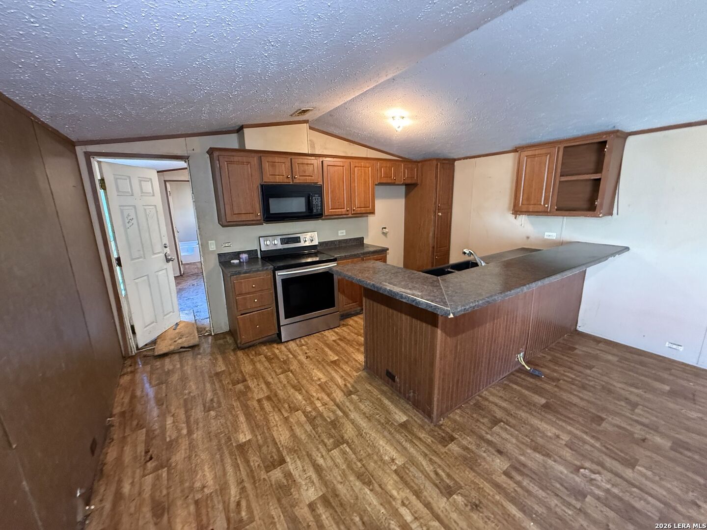 817 Flour Bluff, Corpus Christi, TX 78418