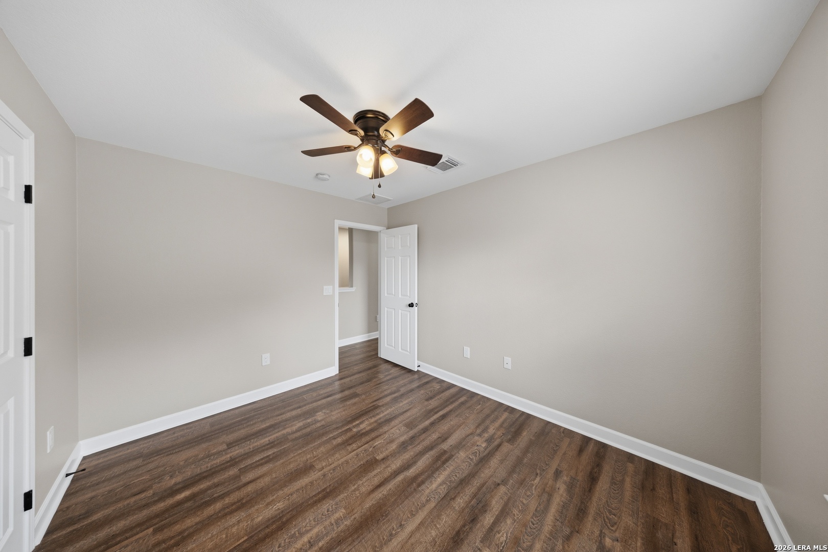 3920 WENSLEDALE DR, Schertz, TX 78108