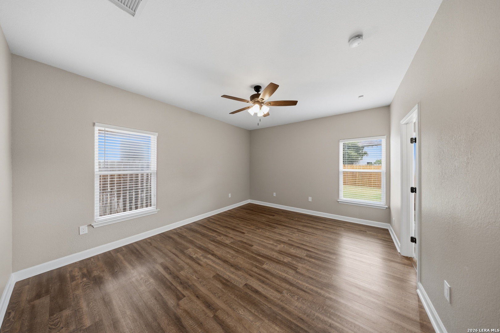 3920 WENSLEDALE DR, Schertz, TX 78108