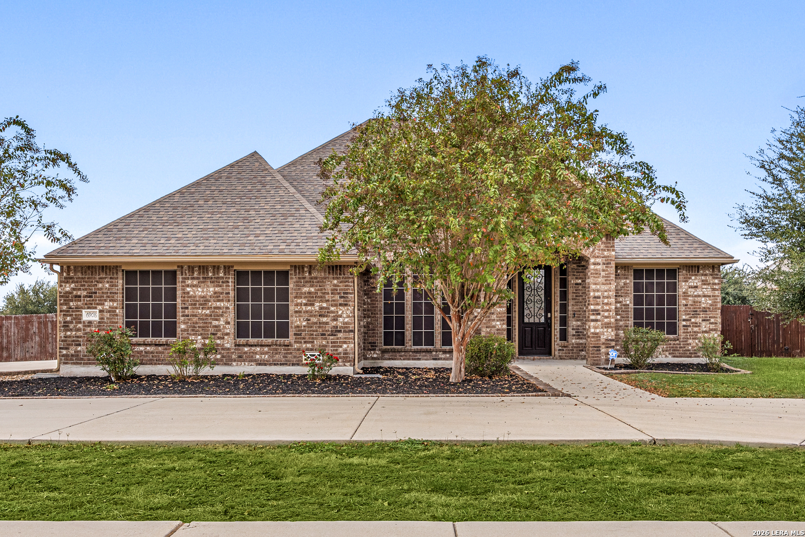 6908 Hallie Hts, Schertz, TX 78154