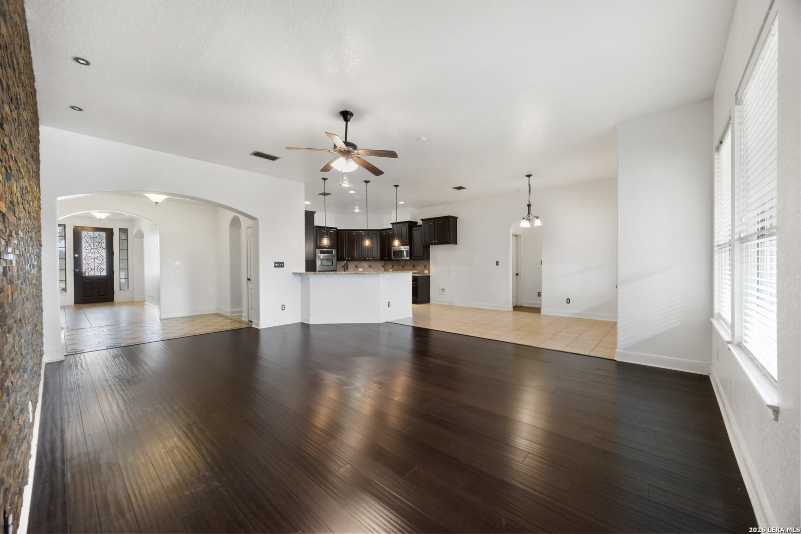 6908 Hallie Hts, Schertz, TX 78154