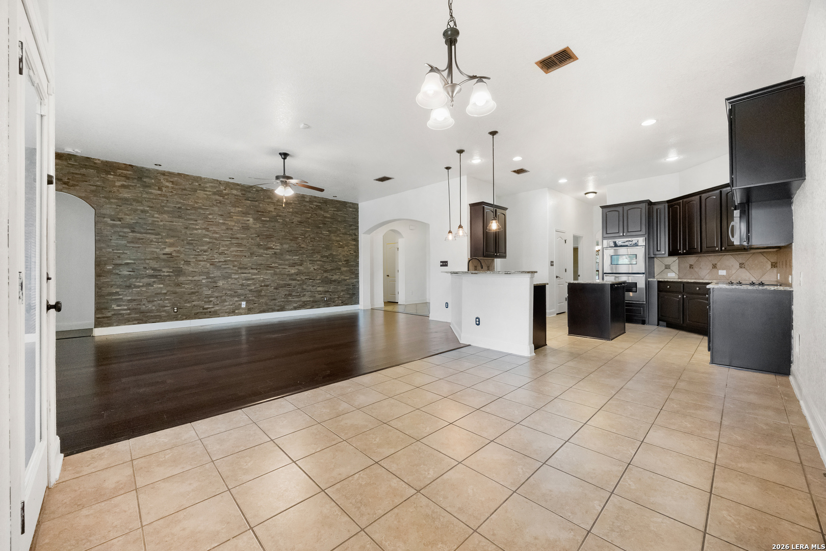 6908 Hallie Hts, Schertz, TX 78154